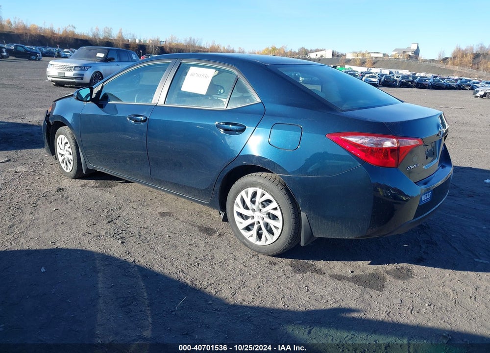 2018 TOYOTA COROLLA LE VIN: 2T1BURHE8JC104230