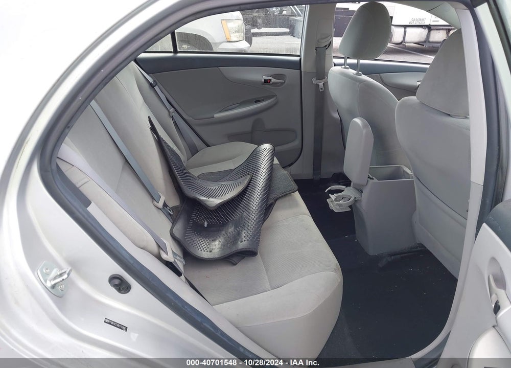 2011 TOYOTA COROLLA LE VIN: 2T1BU4EEXBC750667