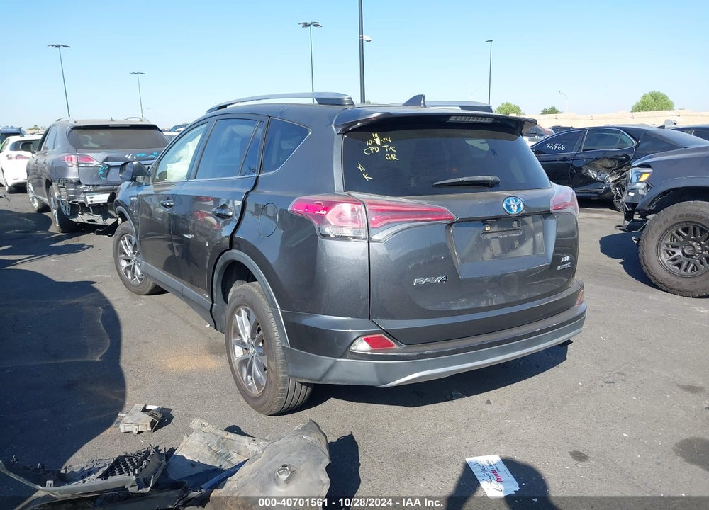 2018 TOYOTA RAV4 HYBRID XLE VIN: JTMRJREV5JD198257