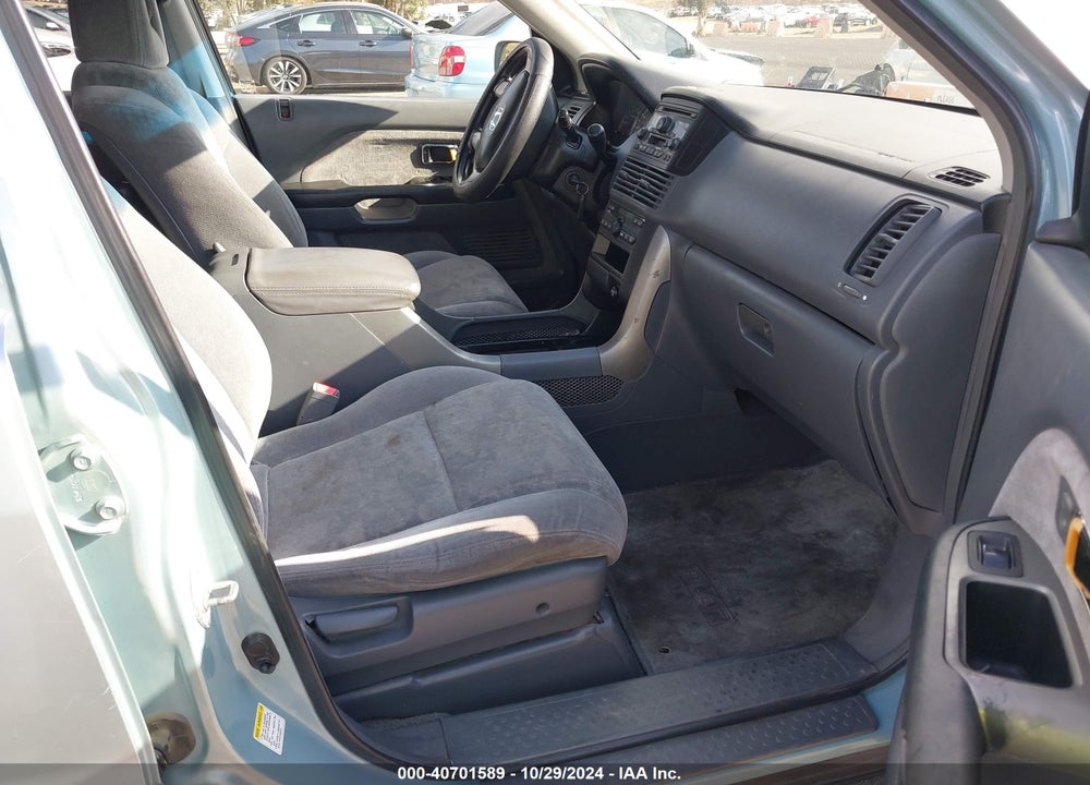 2003 HONDA PILOT EX VIN: 2HKYF18423H526717