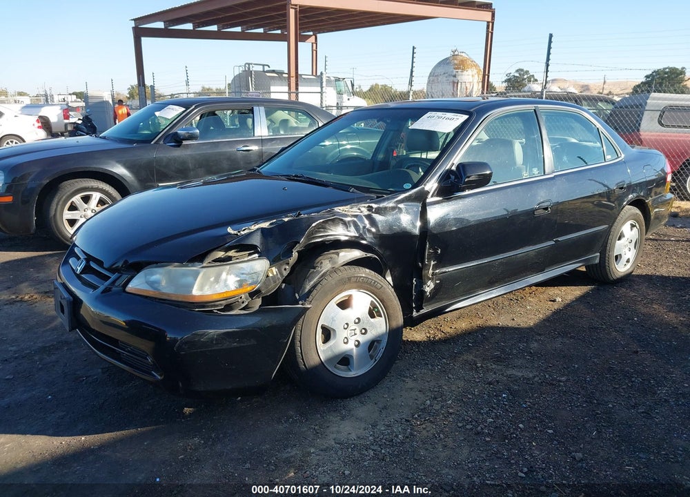 2001 HONDA ACCORD 3.0 EX VIN: 1HGCG16531A061003