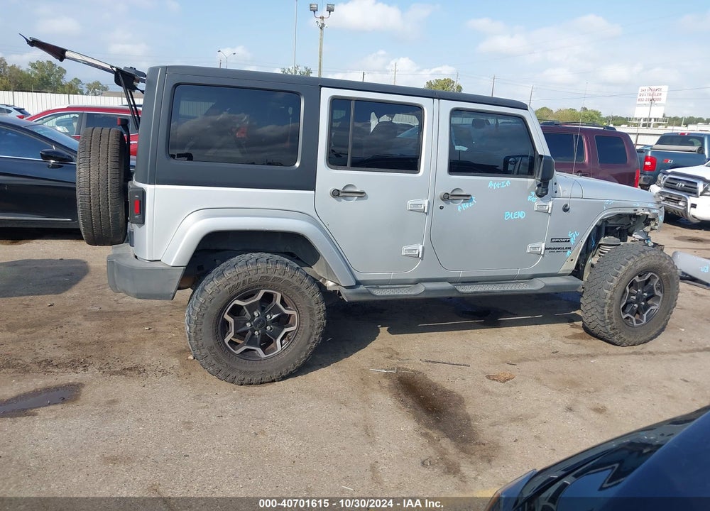 2012 JEEP WRANGLER UNLIMITED SPORT VIN: 1C4BJWDG7CL214423