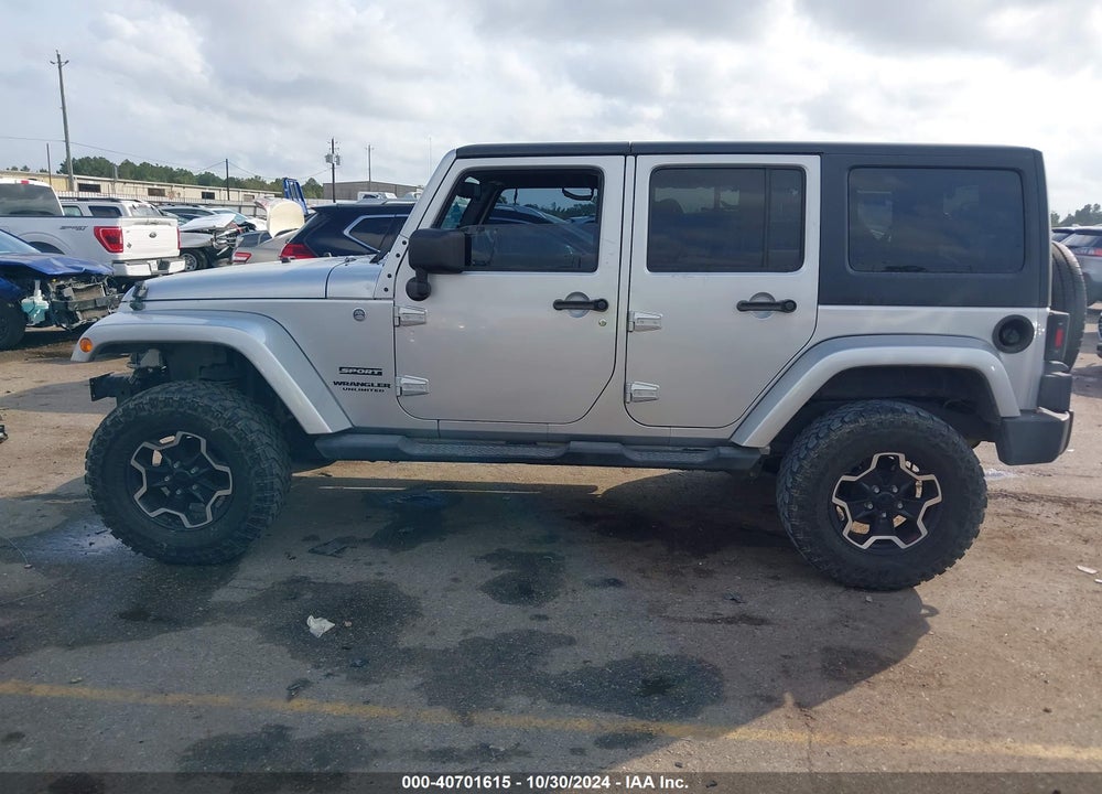 2012 JEEP WRANGLER UNLIMITED SPORT VIN: 1C4BJWDG7CL214423