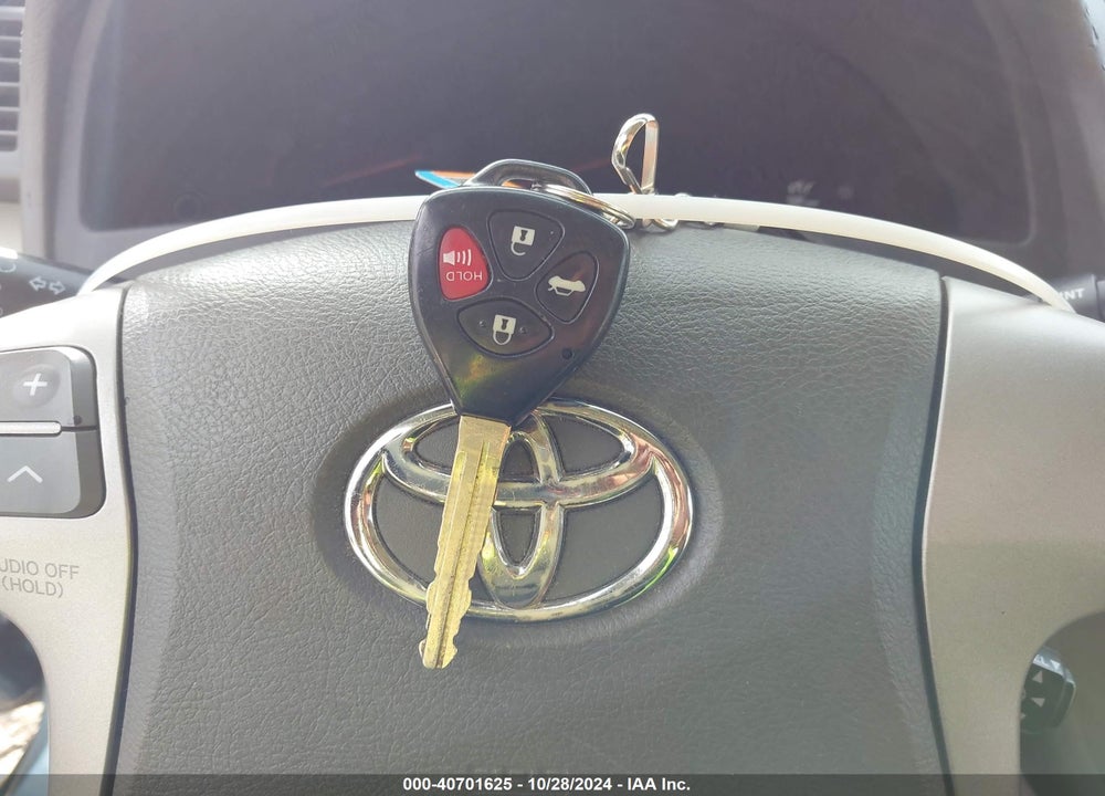 2009 TOYOTA CAMRY LE VIN: 4T1BE46K39U873527