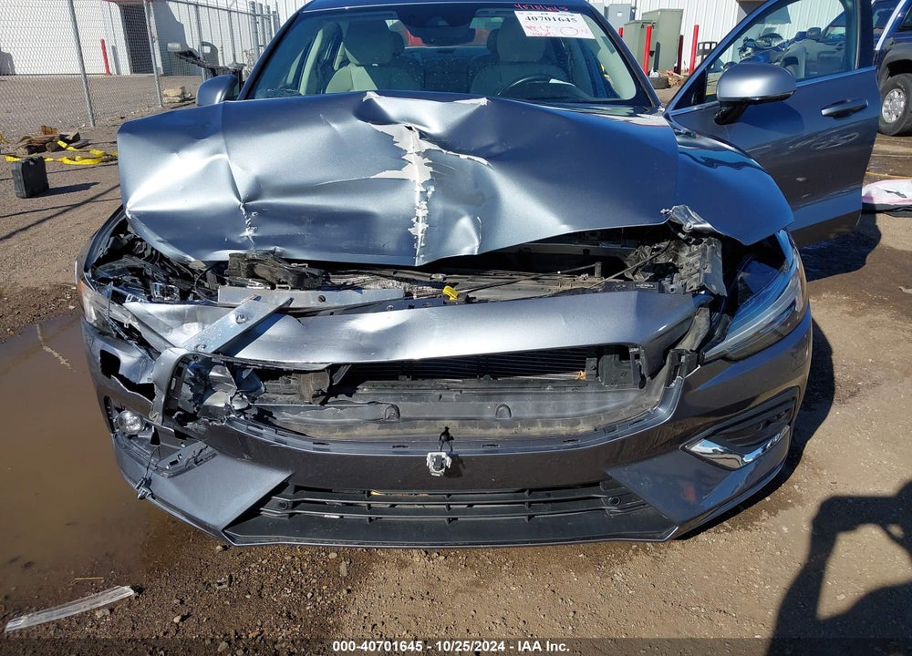 2019 VOLVO S60 T6 INSCRIPTION VIN: 7JRA22TL3KG007195