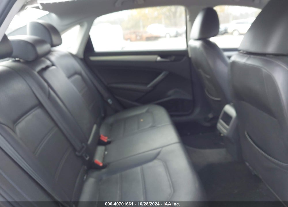 2015 VOLKSWAGEN PASSAT 1.8T LIMITED EDITION VIN: 1VWAT7A35FC088139