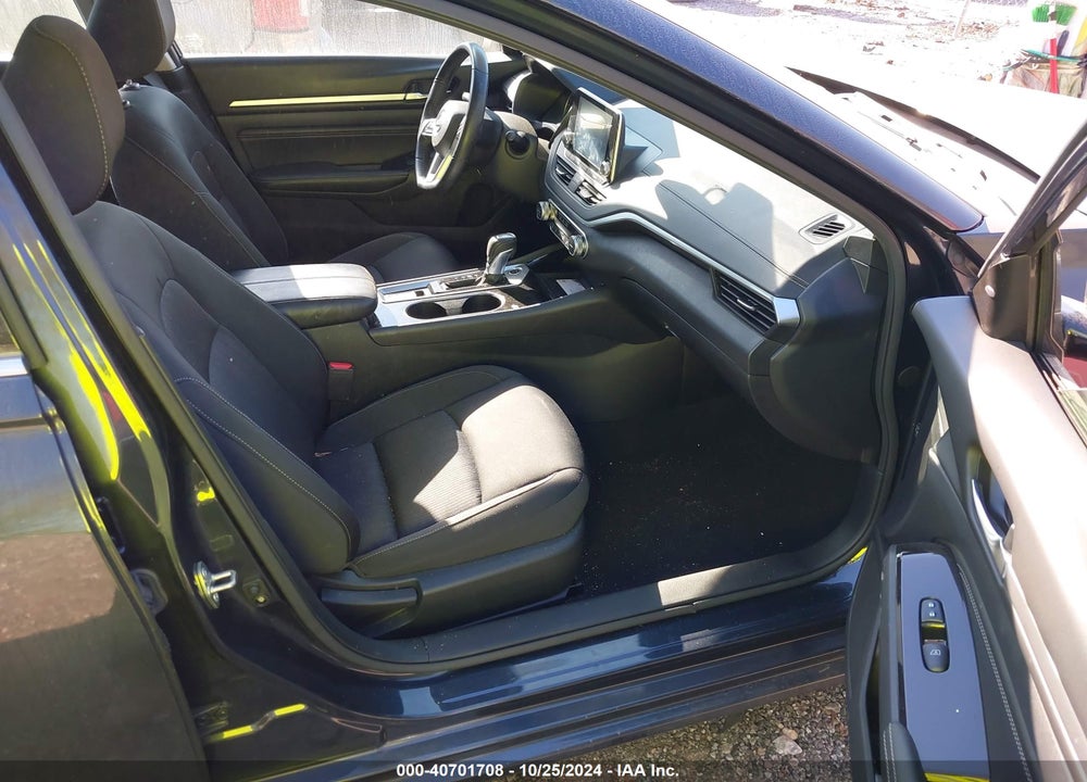 2020 NISSAN ALTIMA SV FWD VIN: 1N4BL4DV9LC285433
