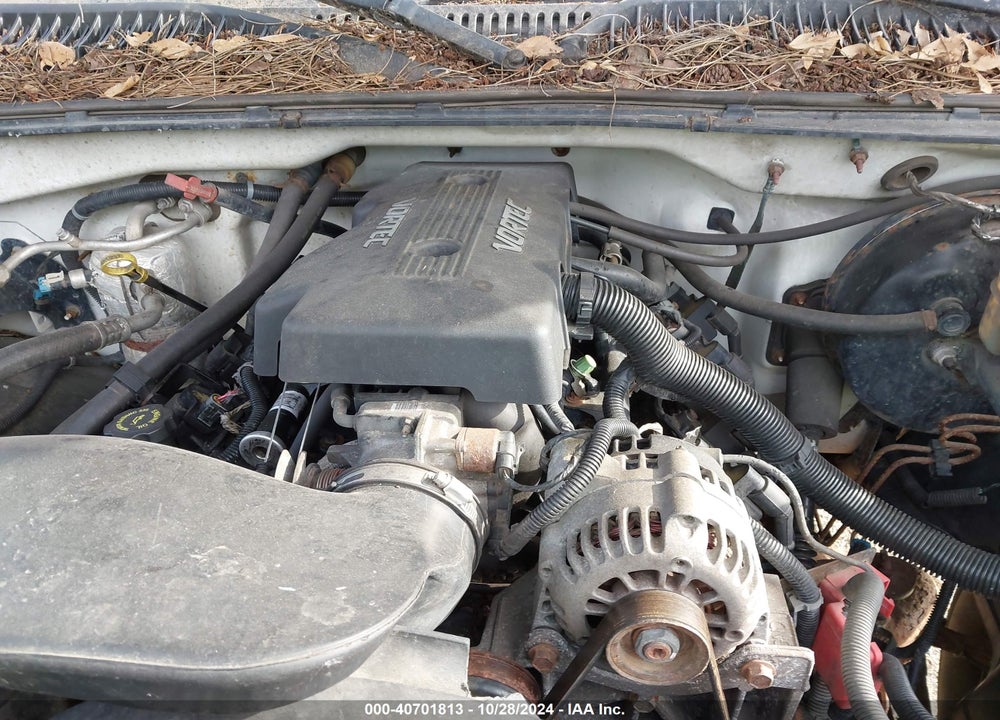 2000 CHEVROLET SILVERADO 1500 VIN: 1GCEK14V5YE226335