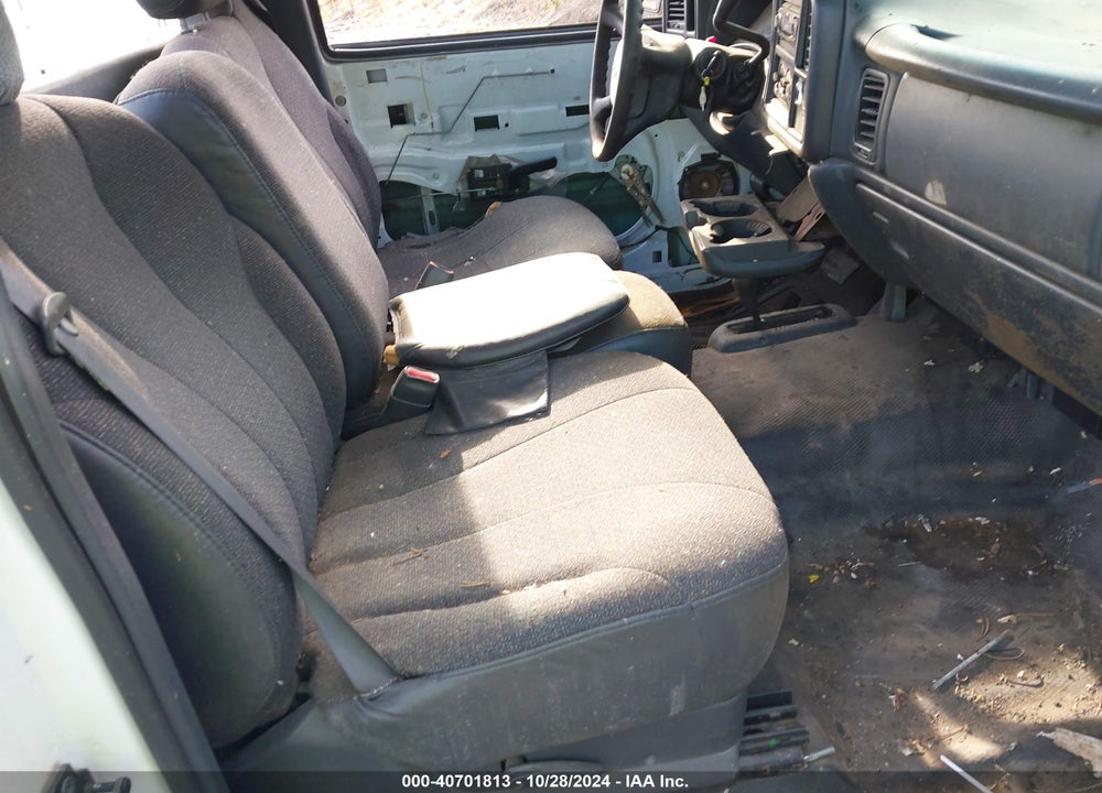 2000 CHEVROLET SILVERADO 1500 VIN: 1GCEK14V5YE226335