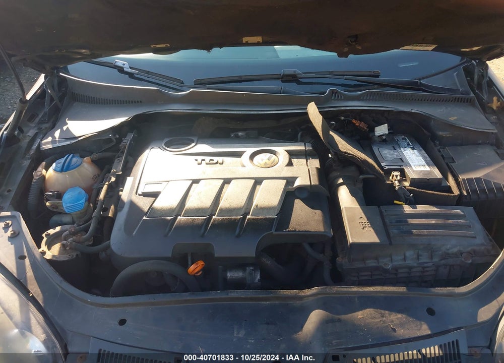 2010 VOLKSWAGEN JETTA TDI CUP EDITION VIN: 3VWHL7AJ0AM176004