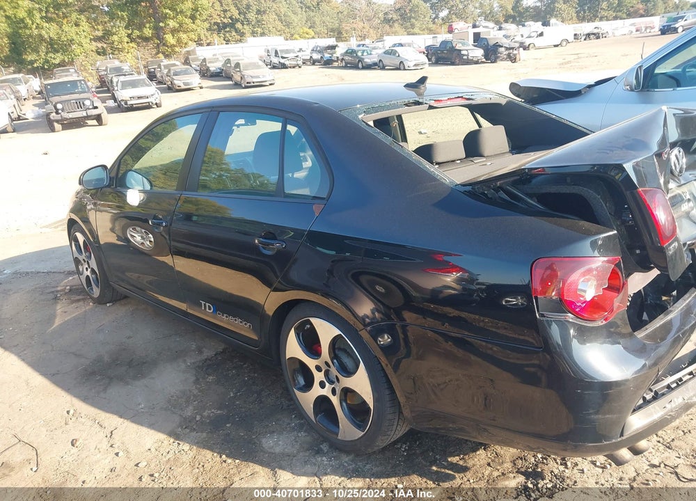 2010 VOLKSWAGEN JETTA TDI CUP EDITION VIN: 3VWHL7AJ0AM176004