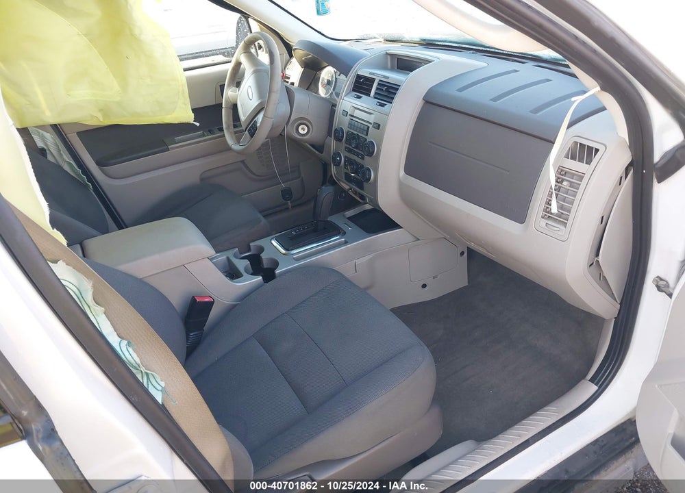 2009 FORD ESCAPE XLT VIN: 1FMCU03G59KA59102