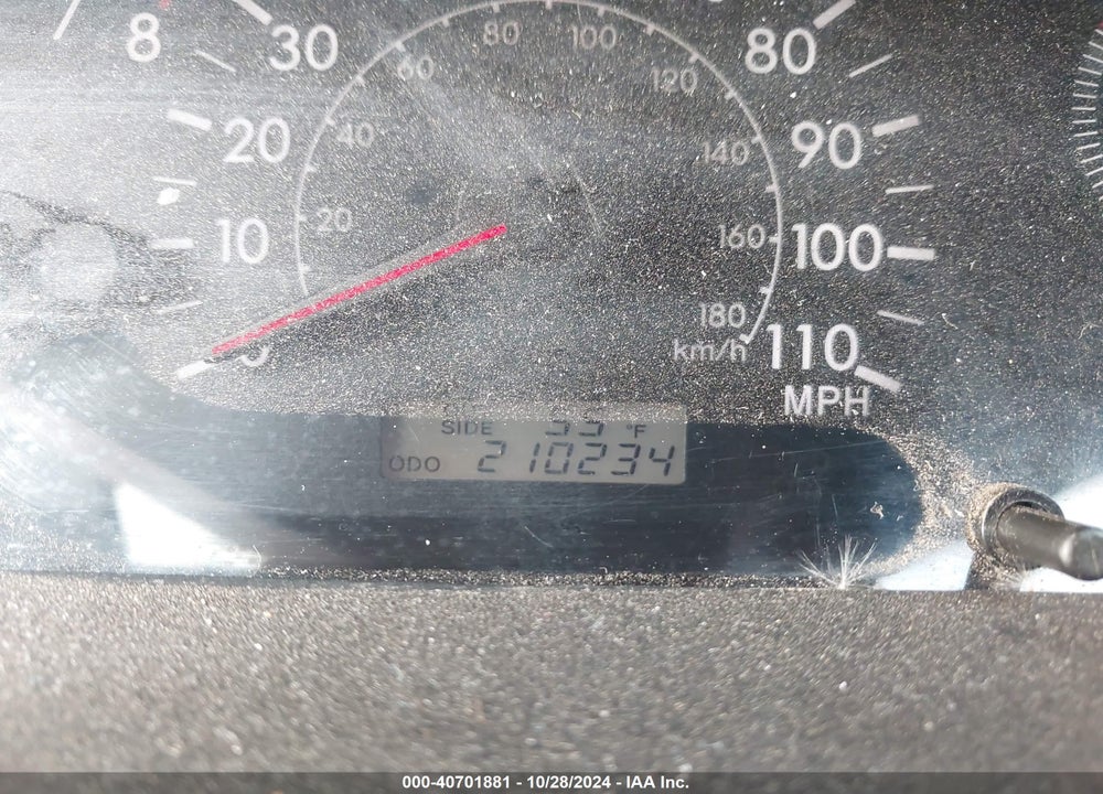 2005 TOYOTA COROLLA LE VIN: 2T1BR30E85C465781