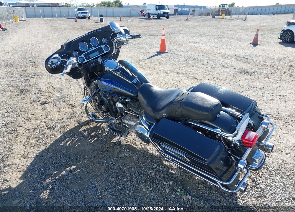 2007 HARLEY-DAVIDSON FLHTCUI VIN: 1HD1FC4387Y638225