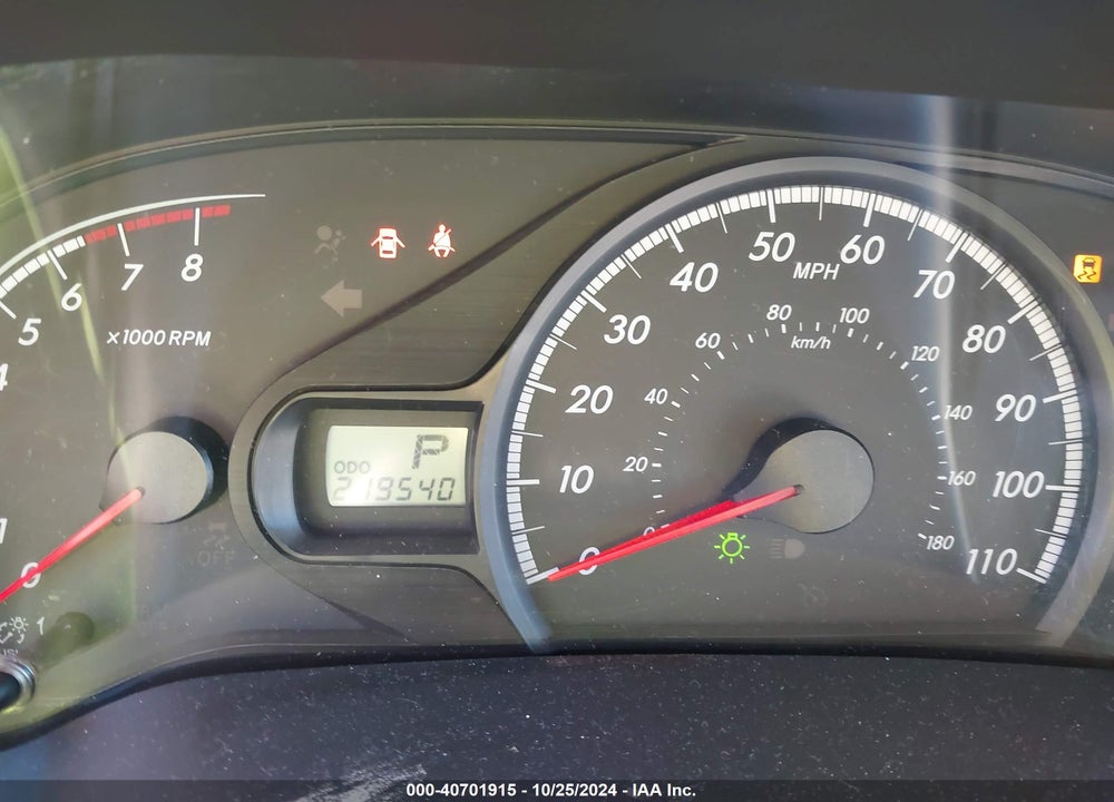 2013 TOYOTA SIENNA LE V6 8 PASSENGER VIN: 5TDKK3DC0DS321161
