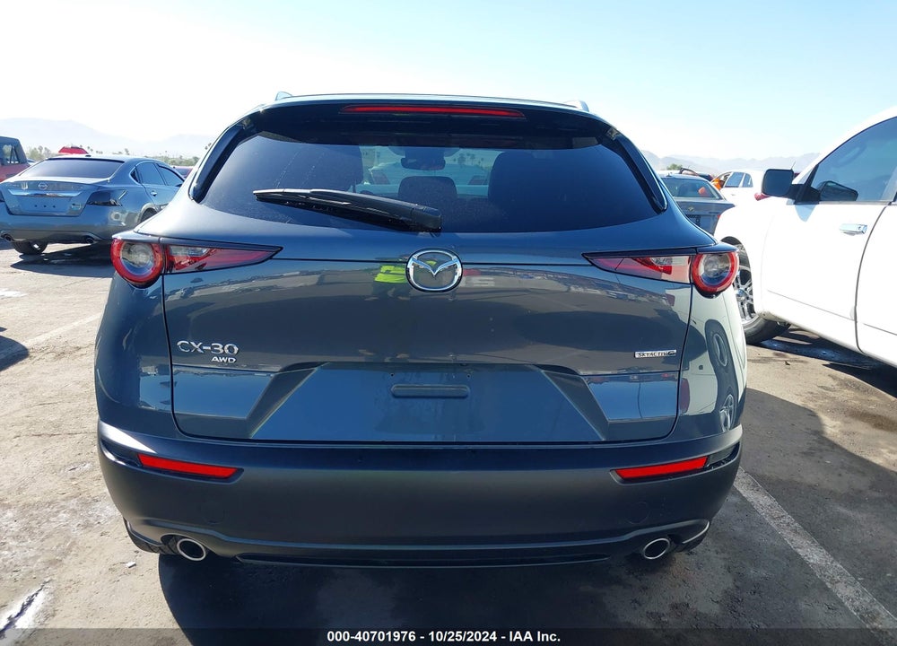 2022 MAZDA CX-30 CARBON EDITION VIN: 3MVDMBCL0NM456106