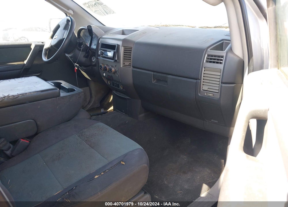2004 NISSAN TITAN XE VIN: 1N6AA07A44N531739