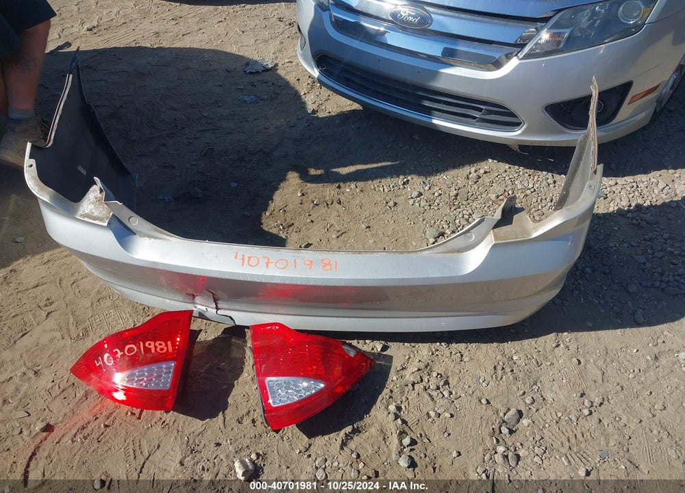 2011 FORD FUSION SE VIN: 3FAHP0HA0BR104864