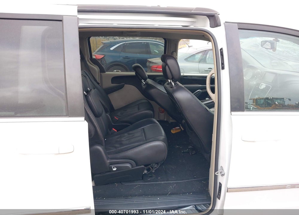 2015 CHRYSLER TOWN & COUNTRY TOURING VIN: 2C4RC1BG8FR587772