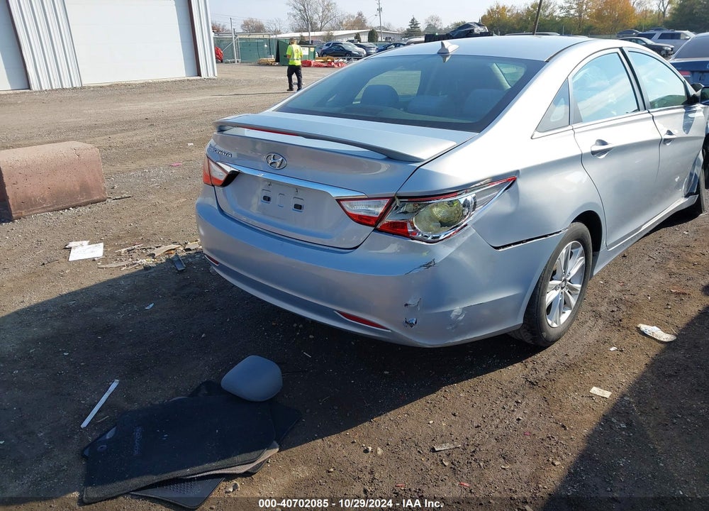 2013 HYUNDAI SONATA GLS VIN: 5NPEB4AC1DH756865