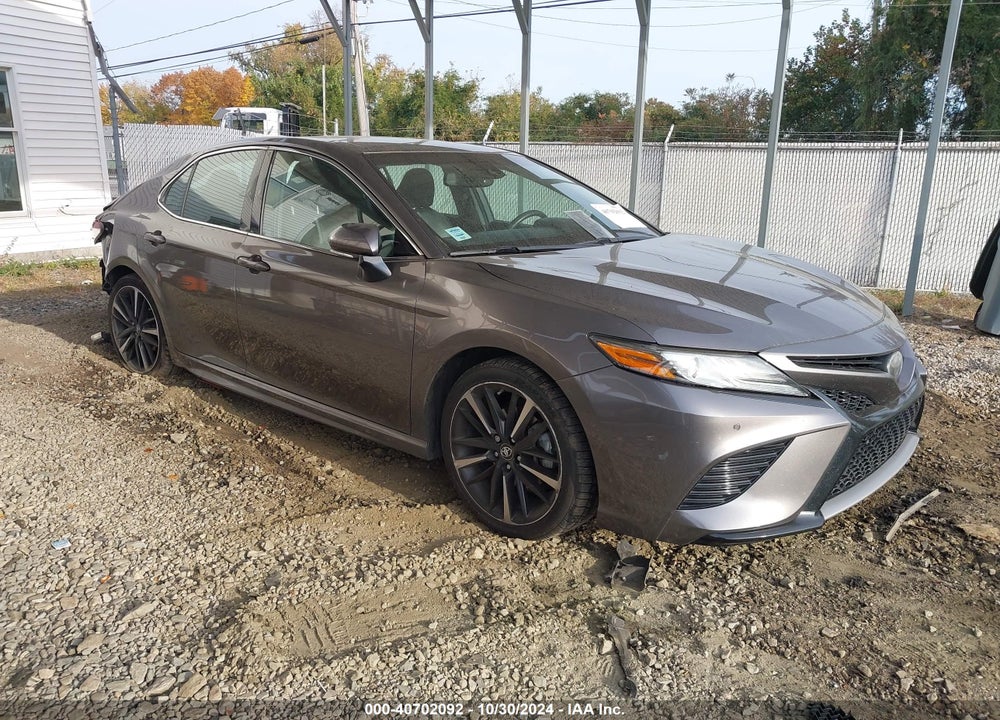 2018 TOYOTA CAMRY XSE VIN: 4T1B61HK0JU058506