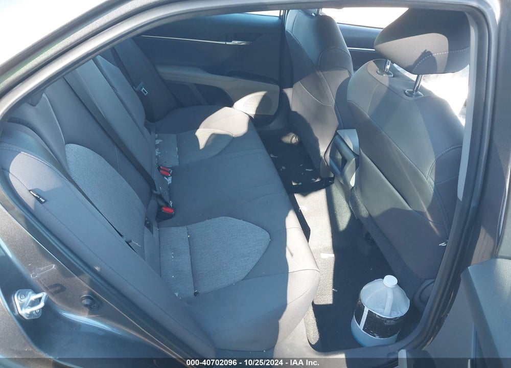 2021 TOYOTA CAMRY LE VIN: 4T1C11AKXMU612538