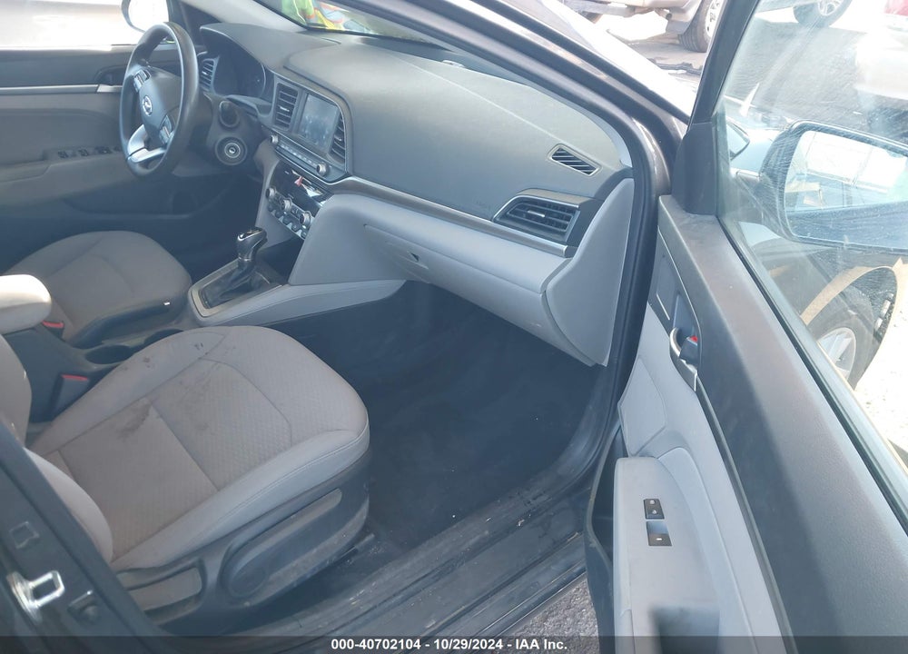 2020 HYUNDAI ELANTRA VIN: 5NPD84LF6LH584851