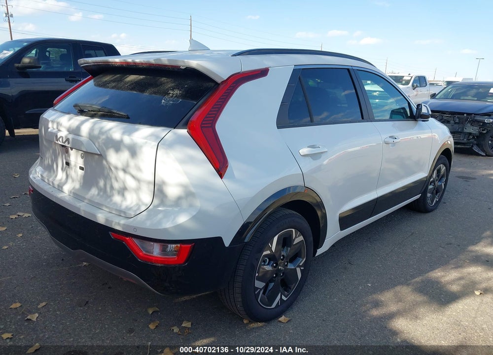 2024 KIA NIRO EV WIND VIN: KNDCR3L14R5109201