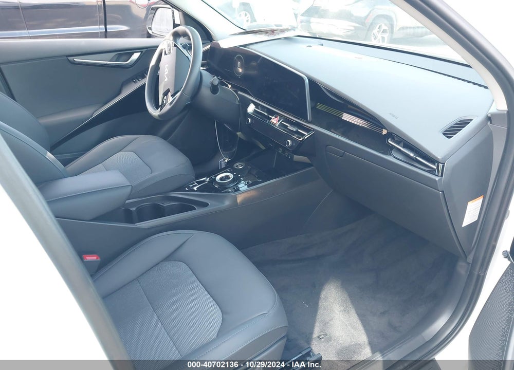 2024 KIA NIRO EV WIND VIN: KNDCR3L14R5109201