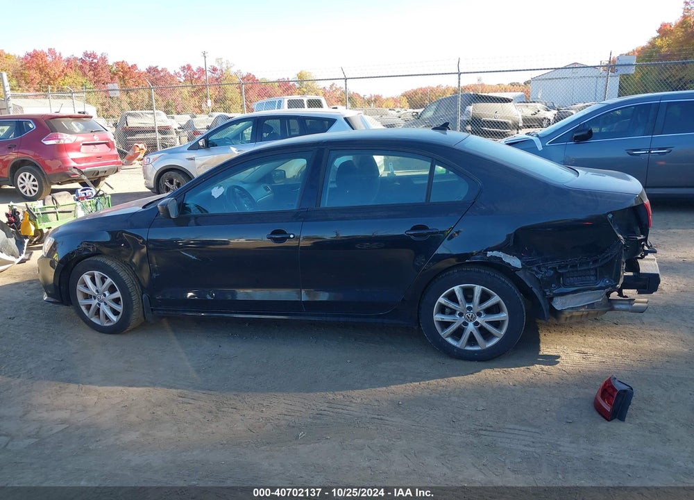 2015 VOLKSWAGEN JETTA 1.8T SE VIN: 3VWD17AJ4FM282449