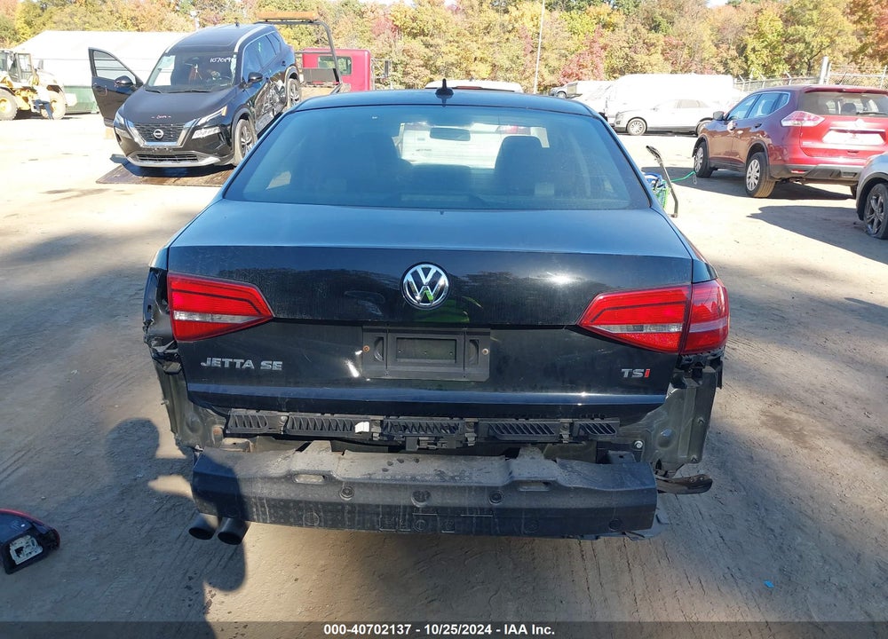 2015 VOLKSWAGEN JETTA 1.8T SE VIN: 3VWD17AJ4FM282449