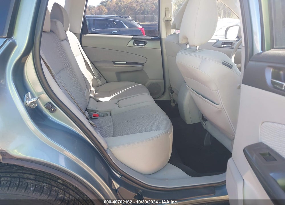 2011 SUBARU FORESTER 2.5X PREMIUM VIN: JF2SHADC8BH732362