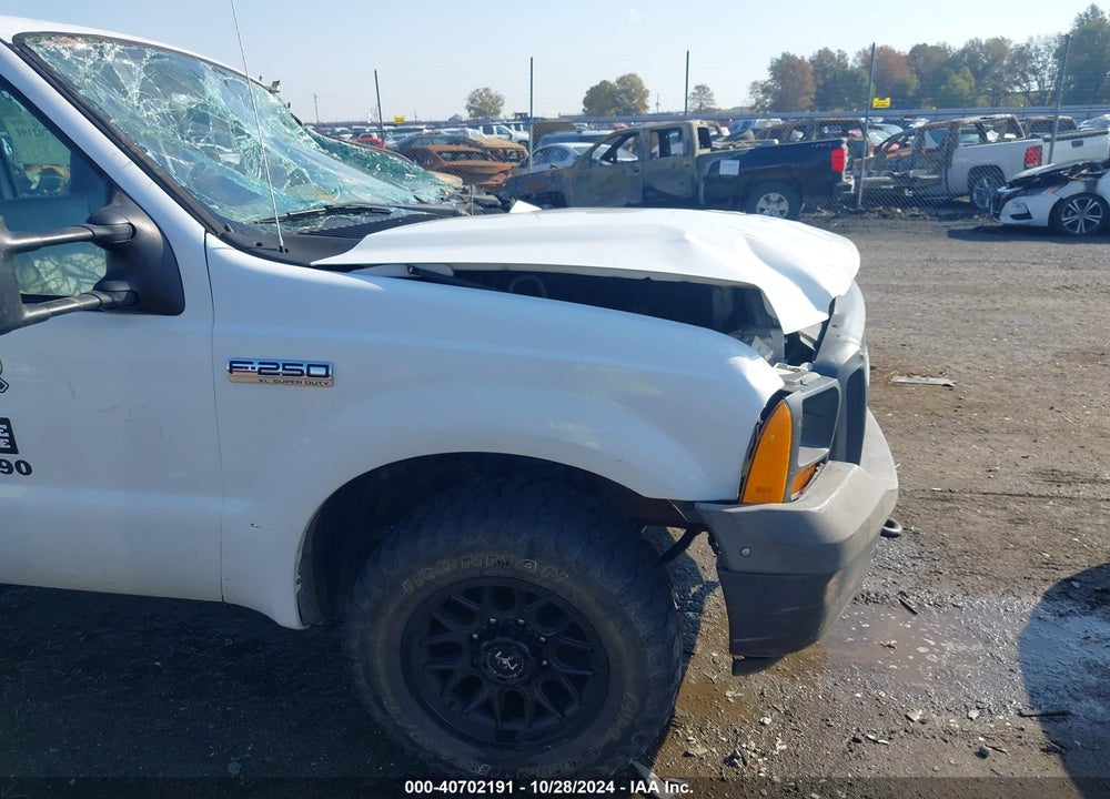 2005 FORD F-250 LARIAT/XL/XLT VIN: 1FTSW20555EC48219