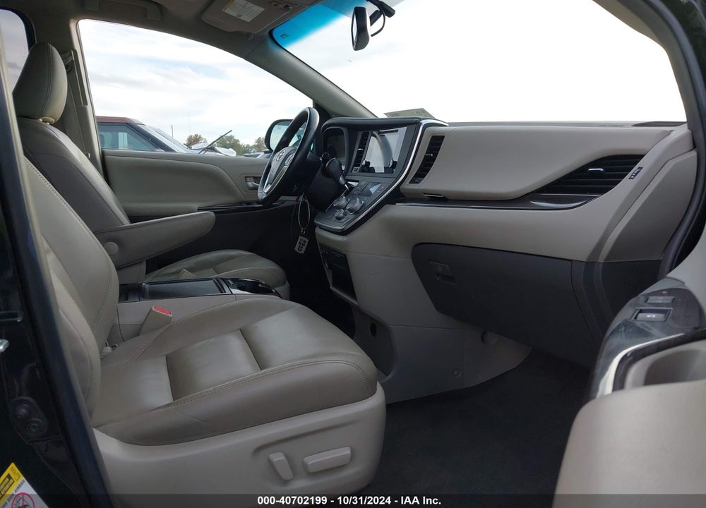 2015 TOYOTA SIENNA XLE 8 PASSENGER VIN: 5TDYK3DC1FS689538