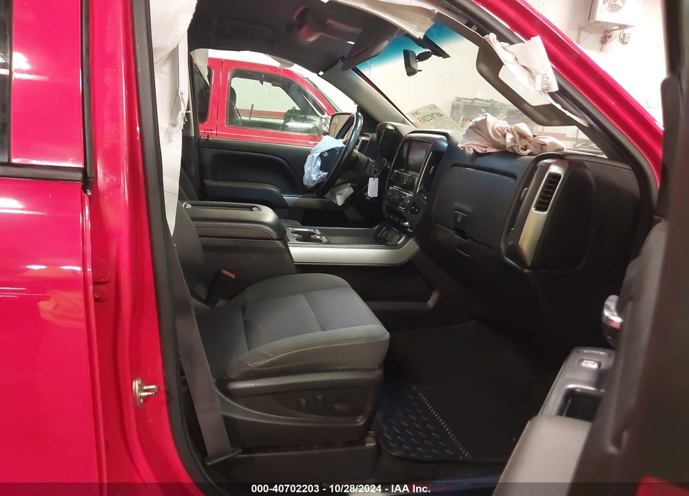 2017 CHEVROLET SILVERADO 1500 2LT VIN: 1GCUKREC1HF134947