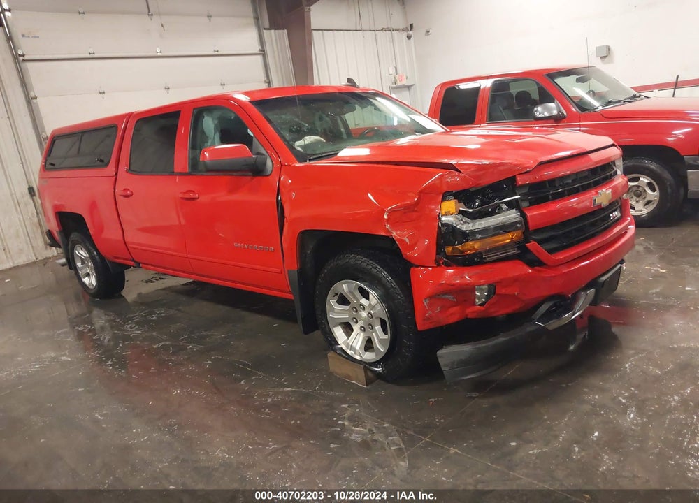 2017 CHEVROLET SILVERADO 1500 2LT VIN: 1GCUKREC1HF134947