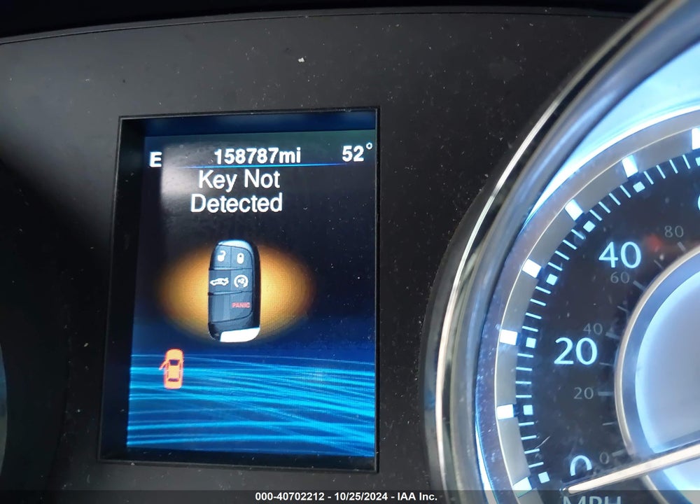 2014 CHRYSLER 300 VIN: 2C3CCAAG1EH103490