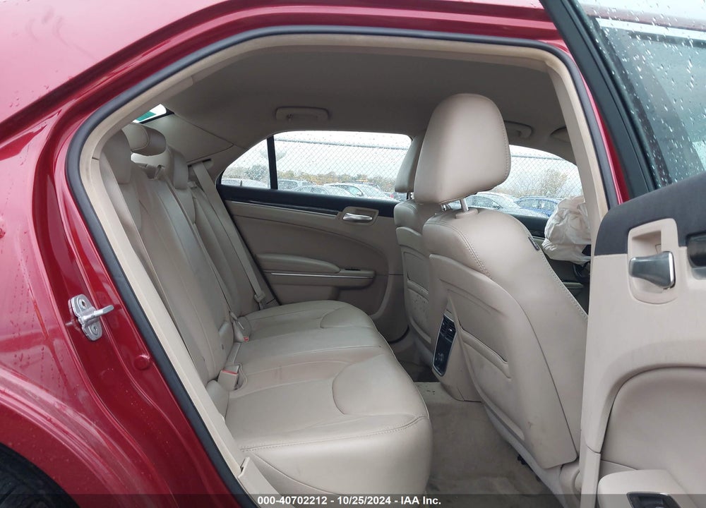 2014 CHRYSLER 300 VIN: 2C3CCAAG1EH103490