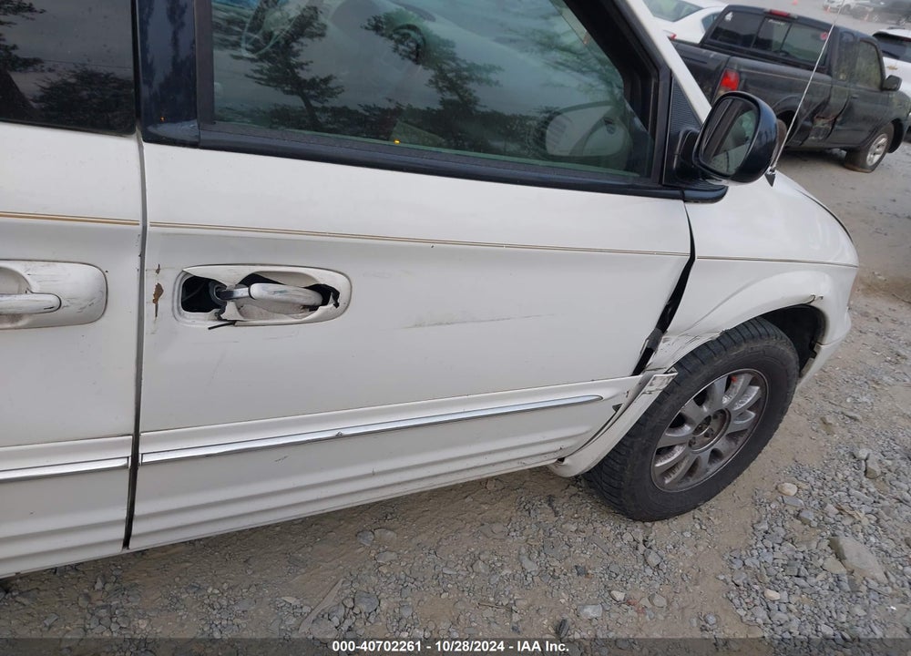 2003 CHRYSLER TOWN & COUNTRY LXI VIN: 2C4GP54L23R225204