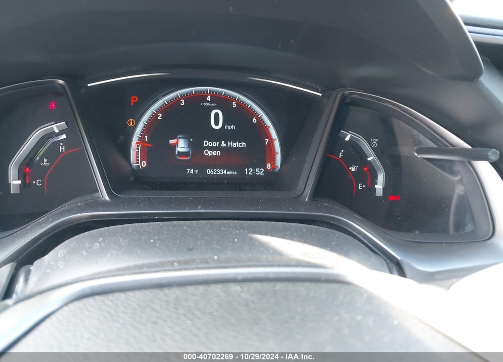 2018 HONDA CIVIC SPORT TOURING VIN: SHHFK7H98JU220844