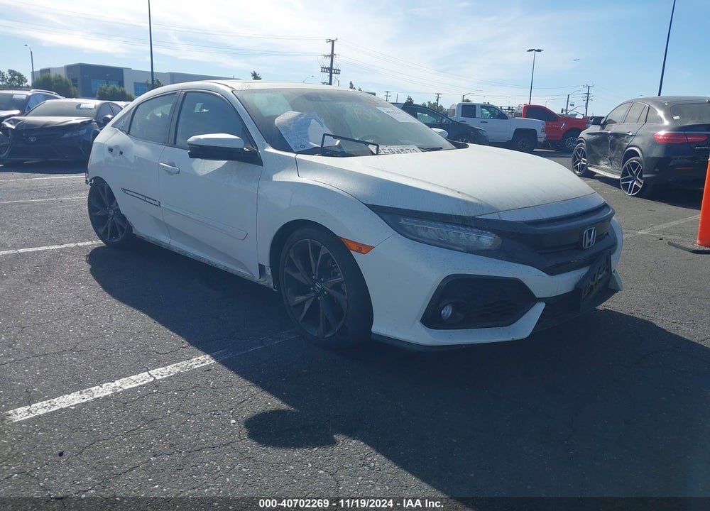 2018 HONDA CIVIC SPORT TOURING VIN: SHHFK7H98JU220844
