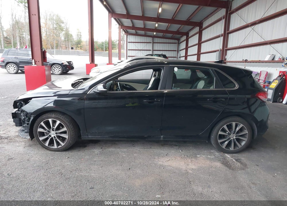 2018 HYUNDAI ELANTRA GT VIN: KMHH35LE1JU030306