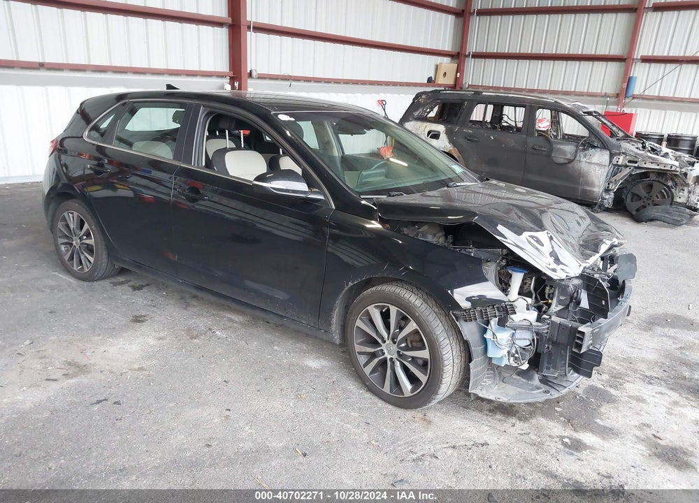 2018 HYUNDAI ELANTRA GT VIN: KMHH35LE1JU030306