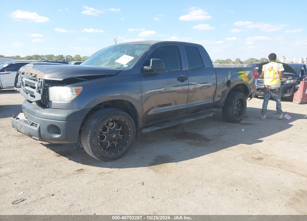 2013 TOYOTA TUNDRA GRADE 4.6L V8 VIN: 5TFRM5F18DX061988