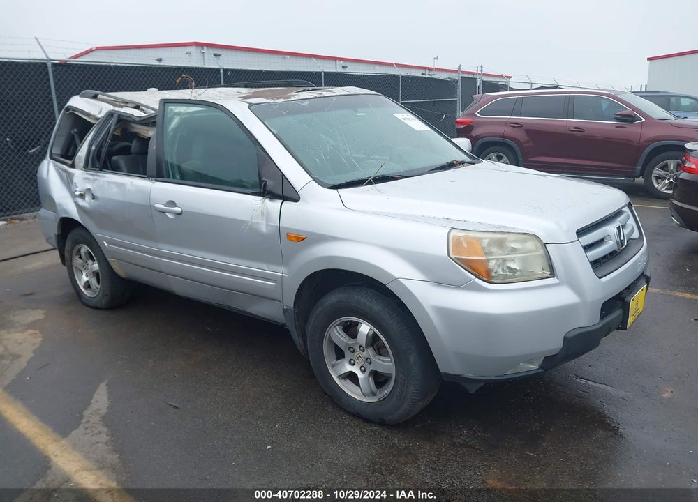 2007 HONDA PILOT EX-L VIN: 5FNYF28667B013157
