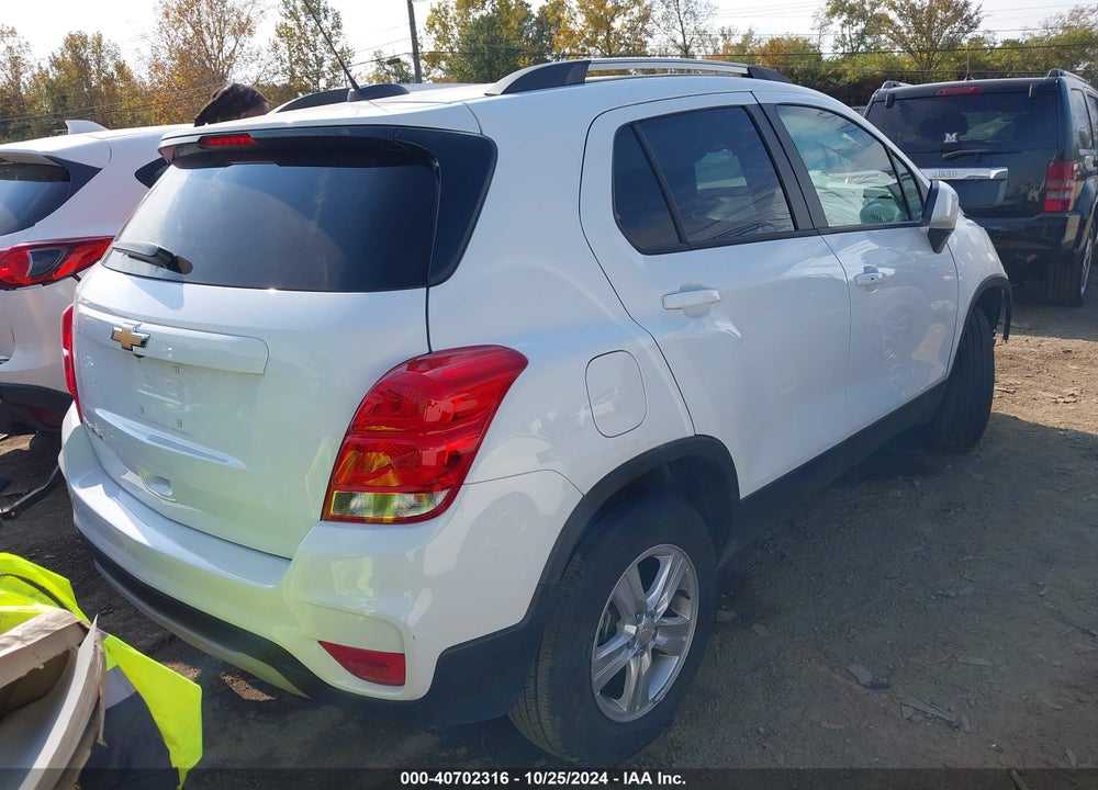 2022 CHEVROLET TRAX AWD LT VIN: KL7CJPSM9NB565407