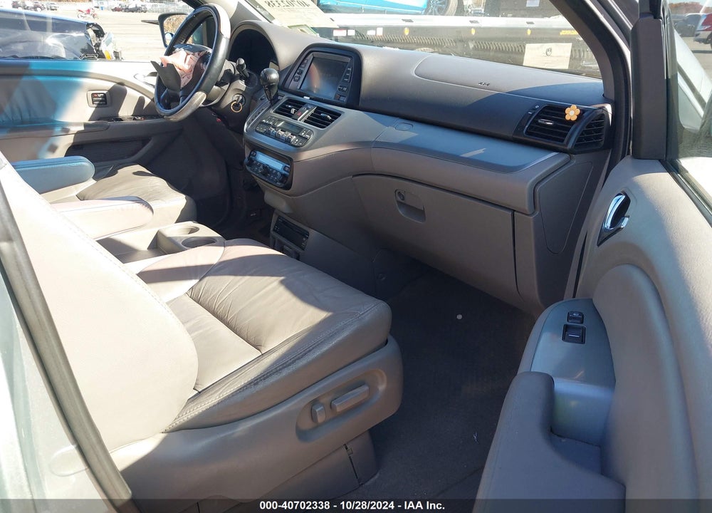2010 HONDA ODYSSEY TOURING VIN: 5FNRL3H94AB058022