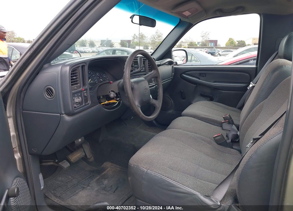 2000 CHEVROLET SILVERADO 1500 VIN: 1GCEC14W9YZ318711