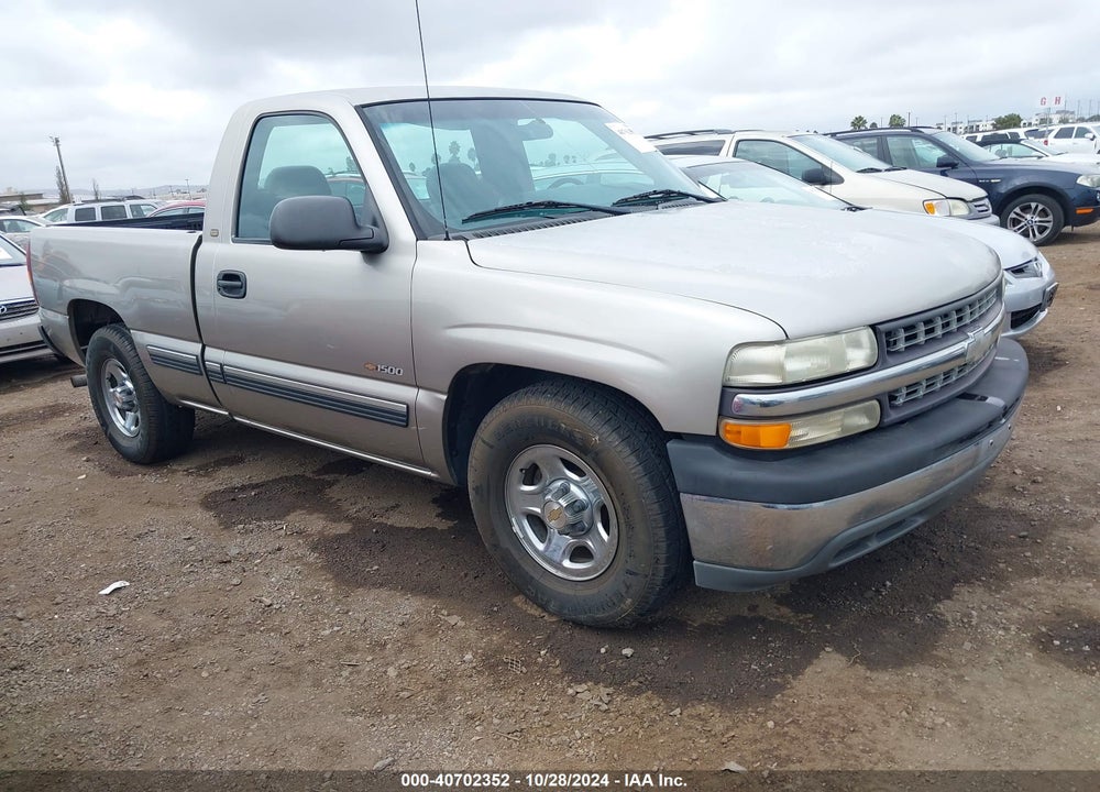 2000 CHEVROLET SILVERADO 1500 VIN: 1GCEC14W9YZ318711