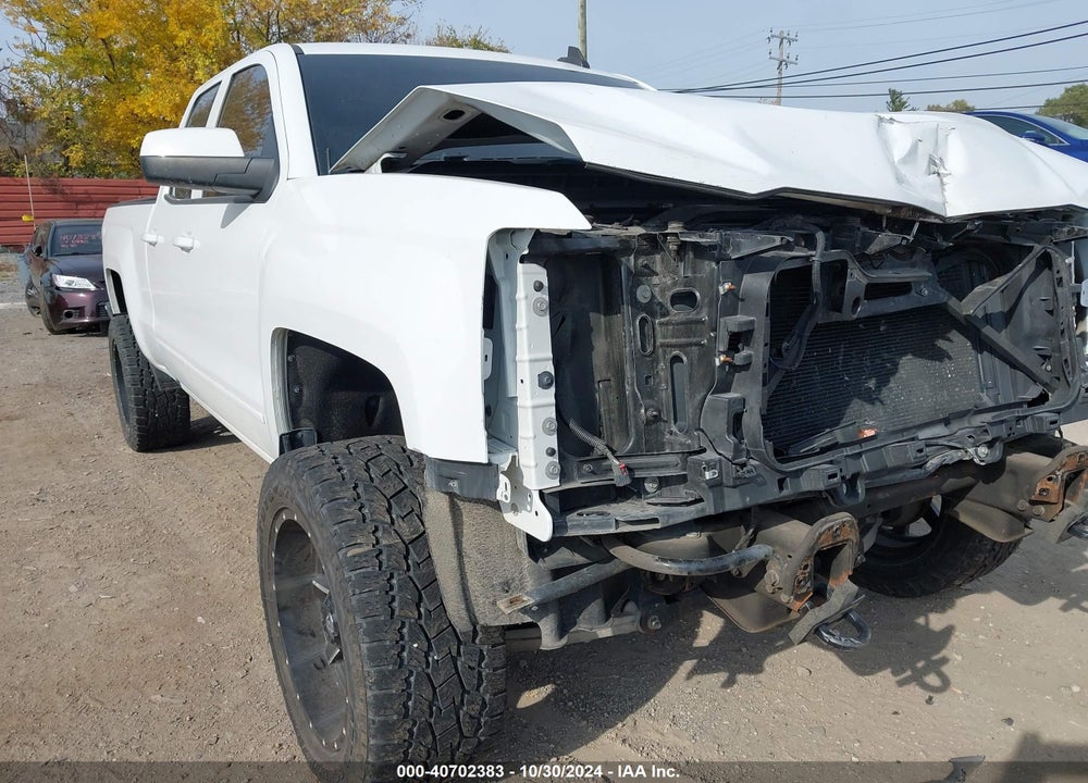 2016 CHEVROLET SILVERADO 1500 2LT VIN: 1GCVKREC3GZ132537
